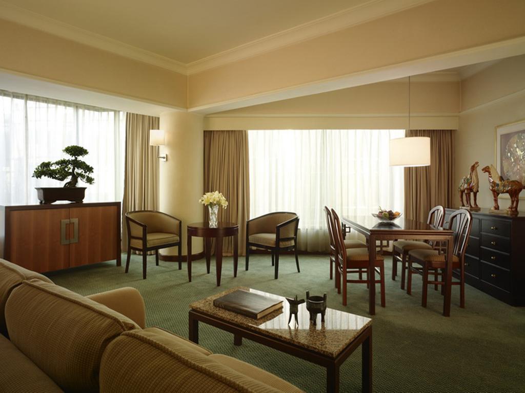 Golden Flower Hotel Xi'An Xi'an  Exterior photo