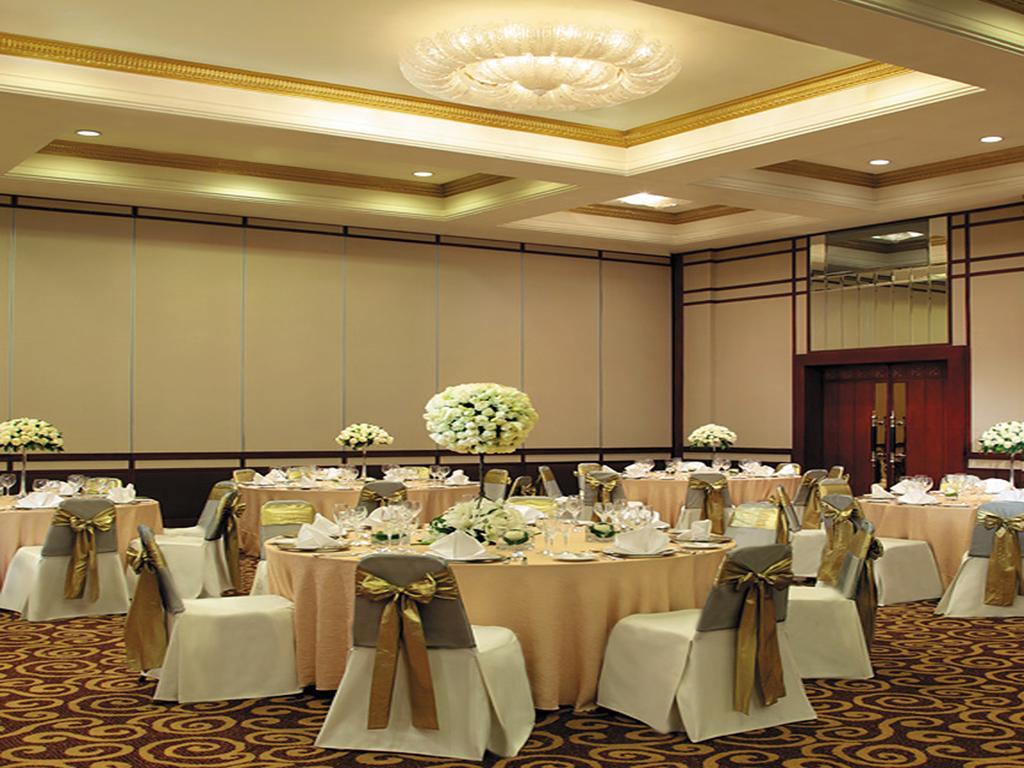 Golden Flower Hotel Xi'An Xi'an  Exterior photo